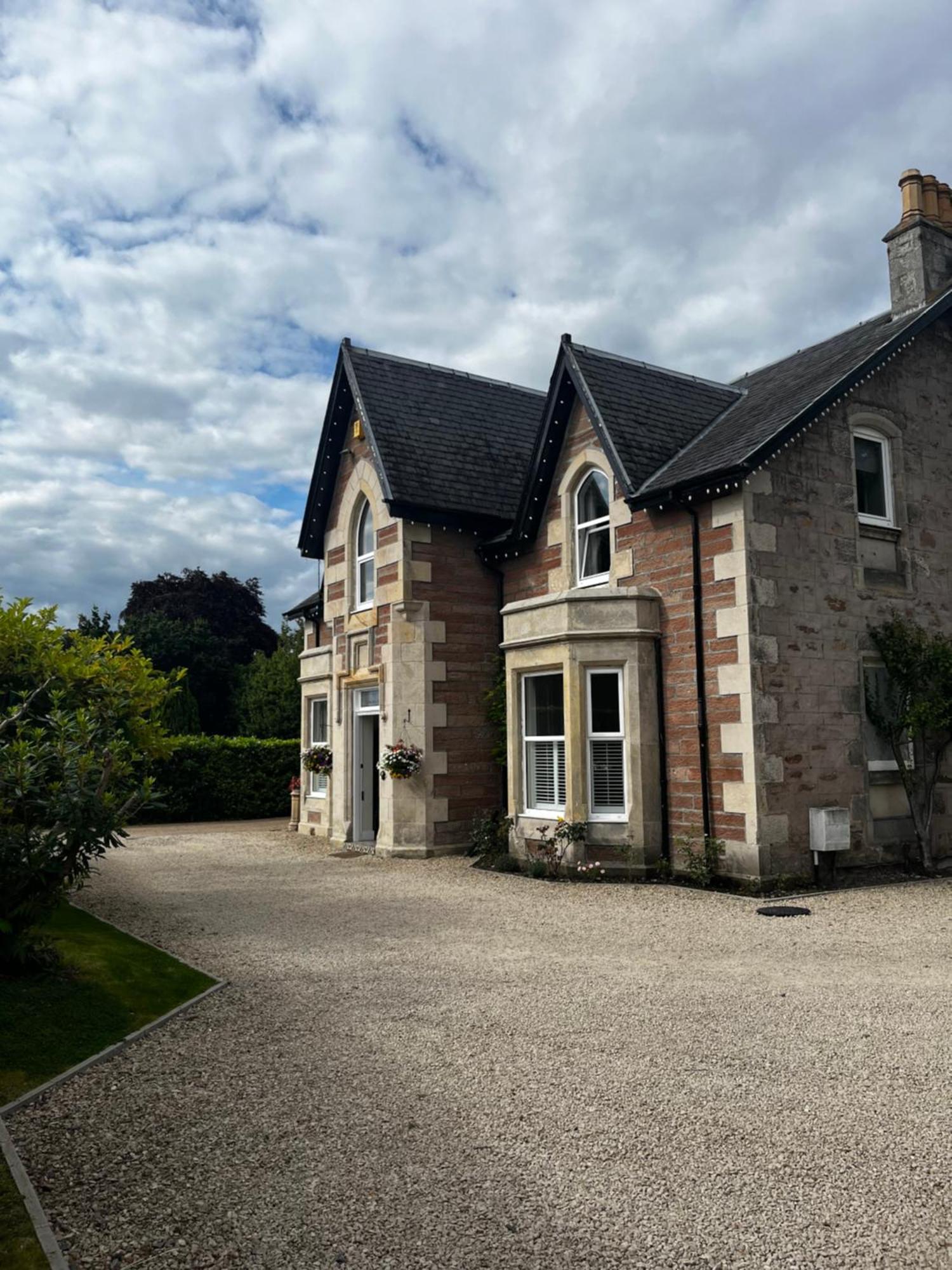 Beinn Mhor Lodge, 63 Culduthel Road Інвернесс Екстер'єр фото